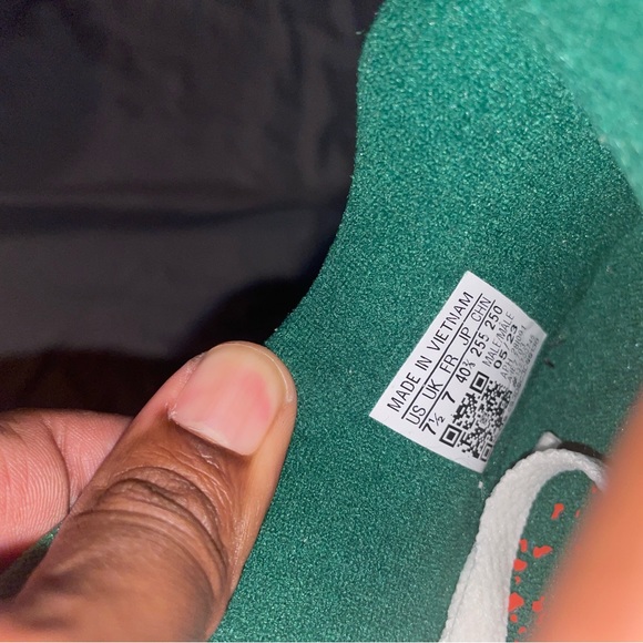 University of Miami Adidas lifestyle sneaker - Picture 3 of 3